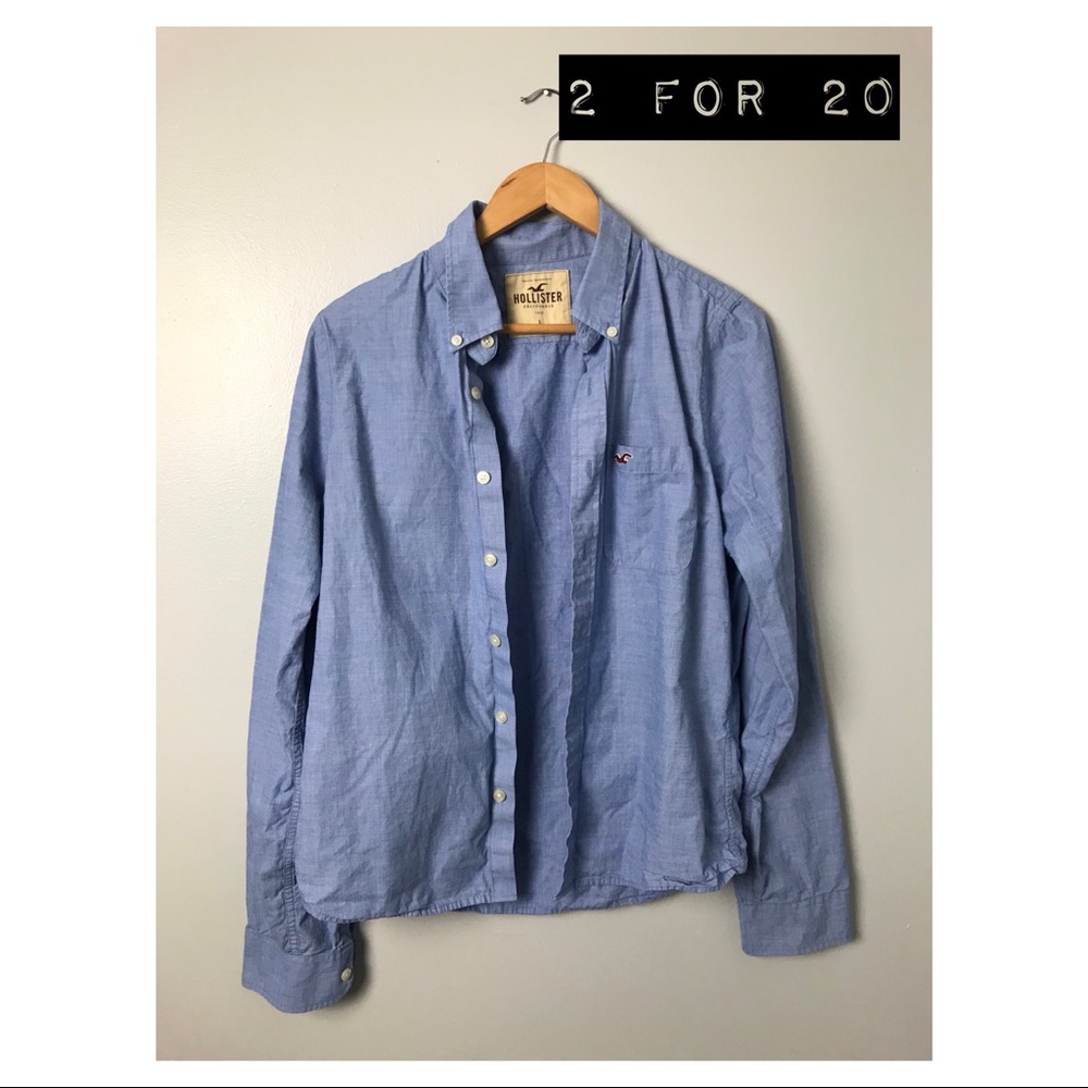 hollister button down size L